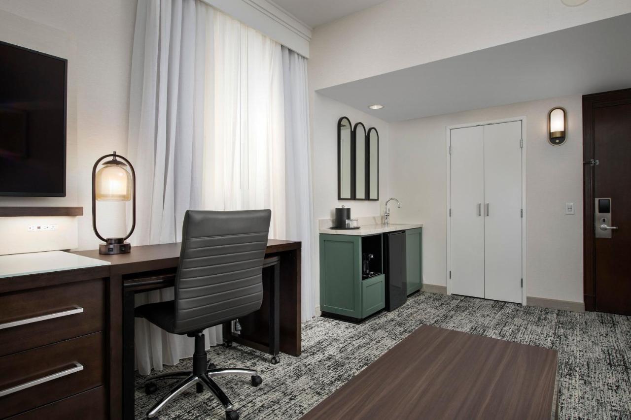 Courtyard By Marriott San Diego Downtown Exterior foto